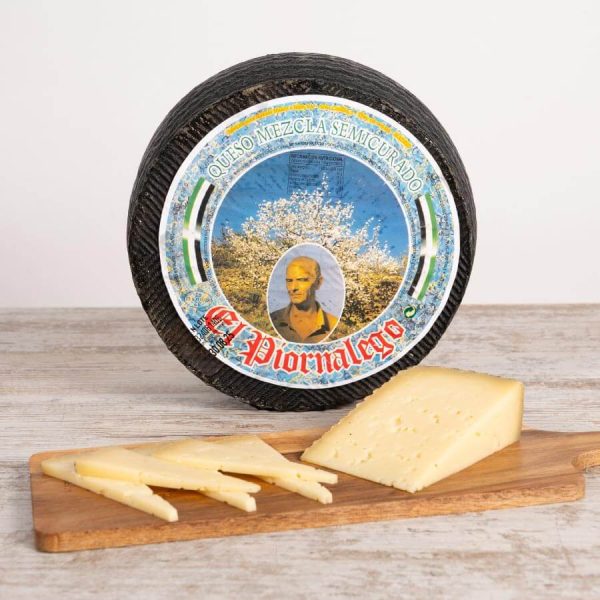El Piornalego semi-cured mixed cheese with sliced rounds